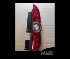 Fanale posteriore destro FIAT DOBLO del 2011