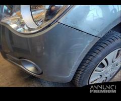 Paraurti anteriore OPEL AGILA del 2011