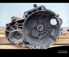 CAMBIO MANUALE COMPLETO AUDI A3 Sportback Serie (8