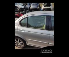 Porta posteriore dx JAGUAR X-TYPE del 2004