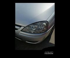 Proiettore sinistro OPEL CORSA C del 2005