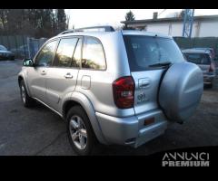 Fanale posteriore sinistro TOYOTA RAV 4 del 2005