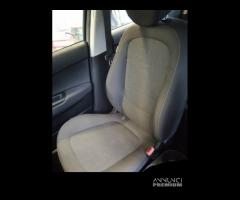 Sedile anteriore dx HYUNDAI I20 del 2011