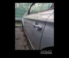 Porta anteriore sx nuda HYUNDAI I20 del 2011