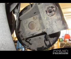 Ponte posteriore NISSAN MICRA 1461cc DCI del 2006