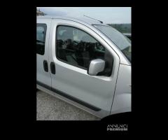 Porta anteriore dx nuda FIAT QUBO del 2012