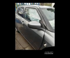 Porta anteriore dx nuda SUZUKI SWIFT del 2011