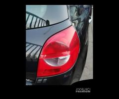 Fanale posteriore destro RENAULT CLIO del 2007