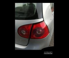 Fanale post destro VOLKSWAGEN GOLF 5 del 2004