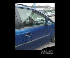 Alzacristallo anteriore dx VOLKSWAGEN TOURAN 2008