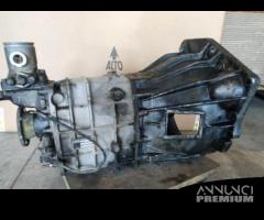 Cambio IVECO DAILY 2500cc diesel del 1993 - 9