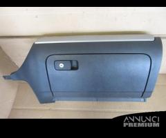 Cassetto portaoggetti VW GOLF 6 2.0 TDI del 2009