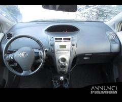 Cruscotto TOYOTA YARIS 1.8 benzina del 2007 - 11