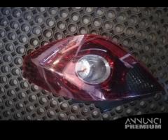 Fanale posteriore destro OPEL CORSA D del 2009