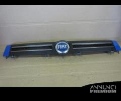 Griglia anteriore FIAT PANDA del 2005 - 8