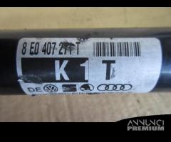 Semiasse destro AUDI A4 2.4 benzina del 2002 - 12