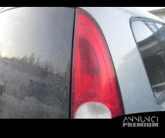 Fanale posteriore destro RENAULT ESPACE 2003