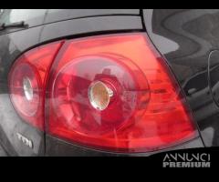 Fanale posteriore dx VOLKSWAGEN GOLF 5 2007