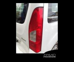 Fanale posteriore destro PEUGEOT PARTNER del 2008