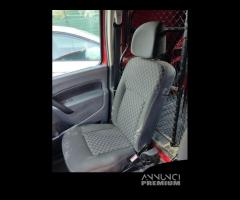 Ricambi RENAULT KANGOO 1461cc diesel del 2012 - 16