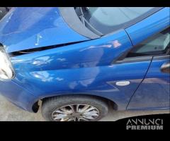 Parafango sinistro FIAT GRANDE PUNTO del 2011