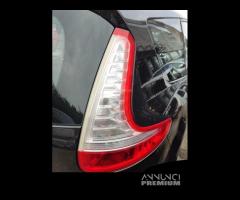 Fanale posteriore destro RENAULT SCENIC del 2009