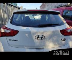 Portellone nudo HYUNDAI I30 del 2015