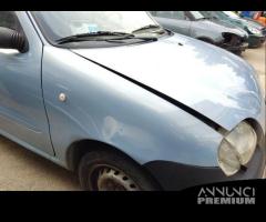 Parafango destro FIAT SEICENTO del 2008