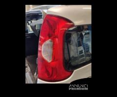 Fanale posteriore destro FIAT PANDA del 2012