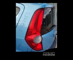 Fanale posteriore sinistro OPEL AGILA del 2009