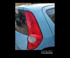 Fanale posteriore destro OPEL AGILA del 2009