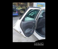 Porta posteriore sinistra SEAT IBIZA del 2011