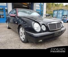 Ricambi MERCEDES CLASSE E 250 2.5cc D 1997