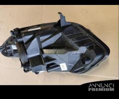 Proiettore destro FORD ECOSPORT del 2016 - 11