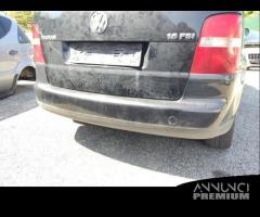 Paraurti posteriore VOLKSWAGEN TOURAN del 2003