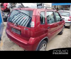 Ricambi SUZUKI IGNIS 4X4 1328cc benzina del 2002