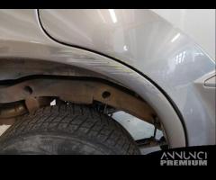 Modanatura posteriore dx HYUNDAI TERRACAN 2001