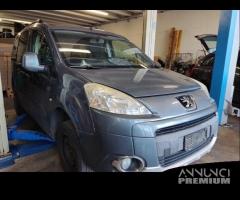 Ricambi PEUGEOT PARTNER 1560cc HDI del 2010