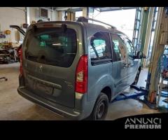 Ricambi PEUGEOT PARTNER 1560cc HDI del 2010