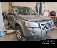 Ricambi LAND ROVER FREELANDER 2 4X4 2179cc 2008