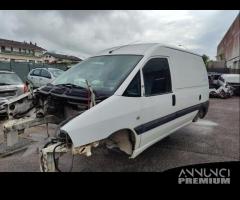 Ricambi FIAT SCUDO 2000cc JTD del 2005