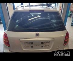 Portellone nudo FIAT SEDICI del 2008