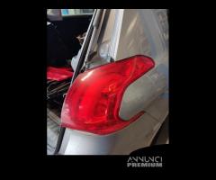 Fanale posteriore destro PEUGEOT 2008 del 2014