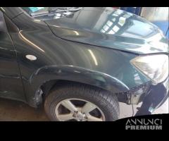 Parafango destro TOYOTA RAV 4 del 2006 - 3