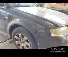 Parafango destro AUDI A4 del 2002