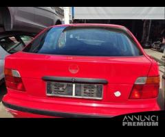 Portellone nudo BMW 316 del 1994