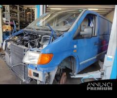 Ricambi MERCEDES-BENZ VITO 2151cc diesel del 2000