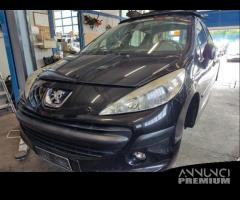 Ricambi PEUGEOT 207 1360cc benzina del 2009 - 8