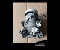 Compressore clima HYUNDAI I30 1582cc diesel 2013