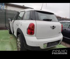 Ricambi MINI COOPER D COUNTRYMAN 1598cc diesel del